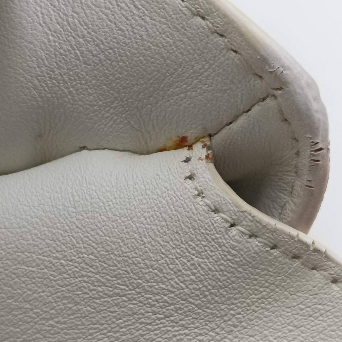 Vintage Christian Dior Be Dior White Leather  handbag | stylenewstar