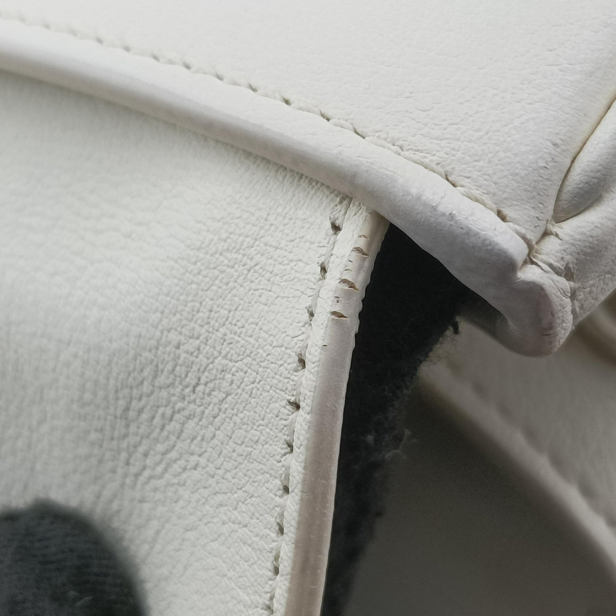 Vintage Christian Dior Be Dior White Leather  handbag | stylenewstar
