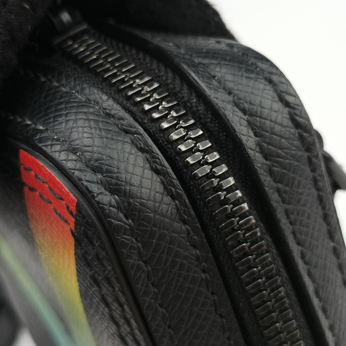 Pre-owned Louis Vuitton Danube Messenger black×multicolor Taiga M30332 shoulderbag | stylenewstar