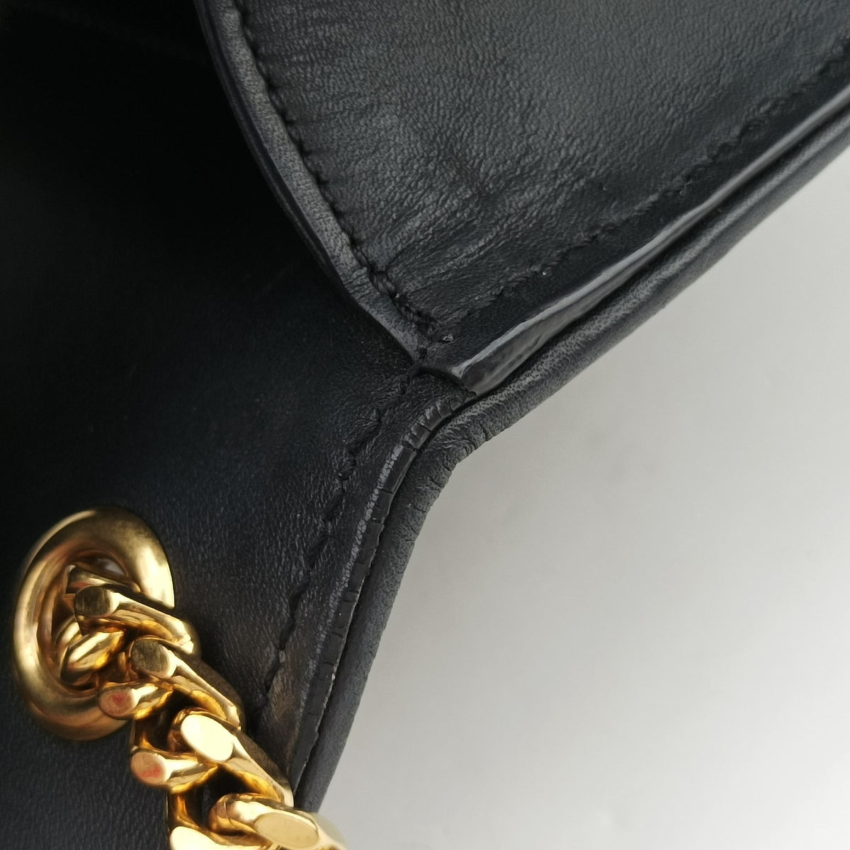 Secondhand Yves Saint Laurent Monogram Kate Black Leather 356096 shoulderbag | stylenewstar
