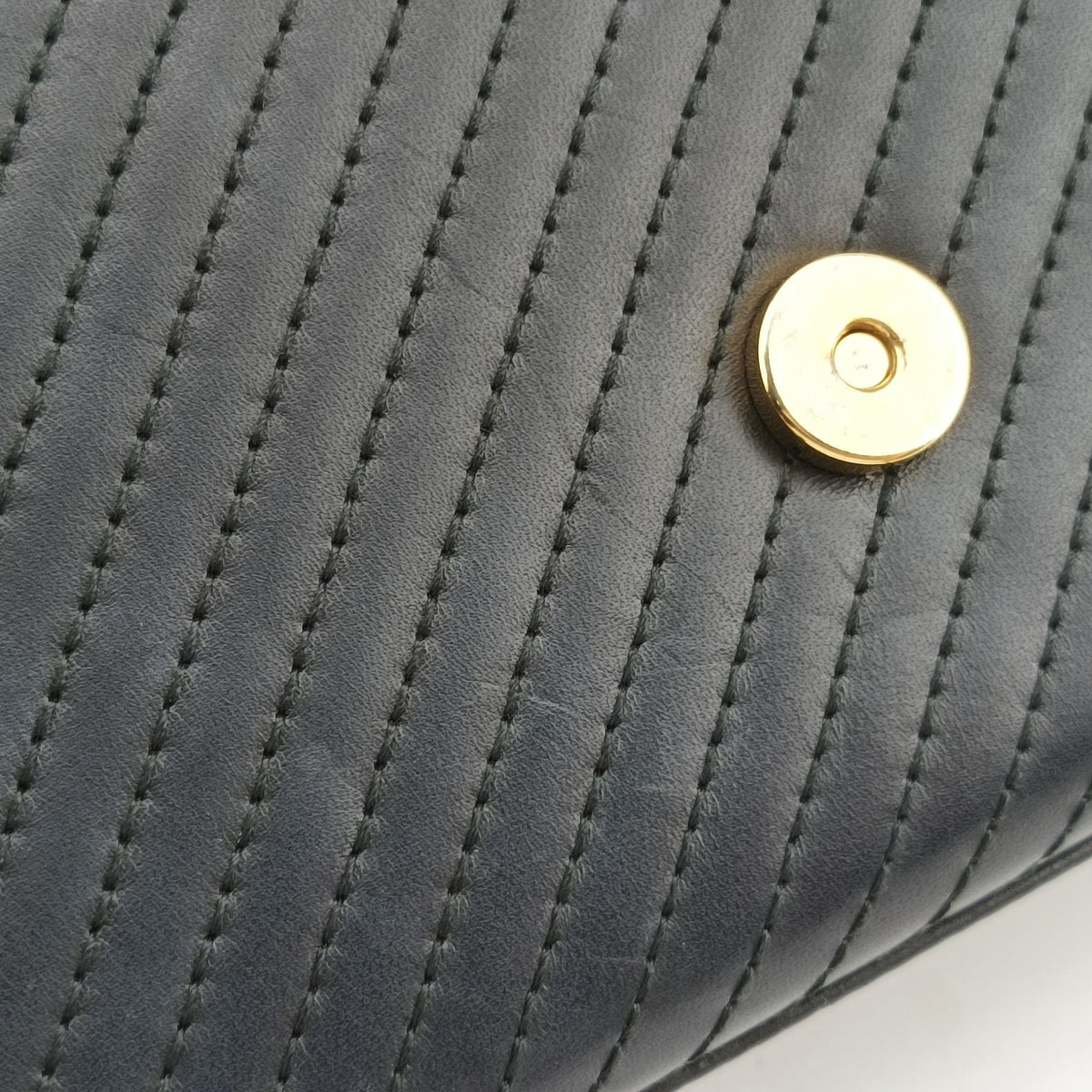 Secondhand Yves Saint Laurent Monogram Kate Black Leather 356096 shoulderbag | stylenewstar