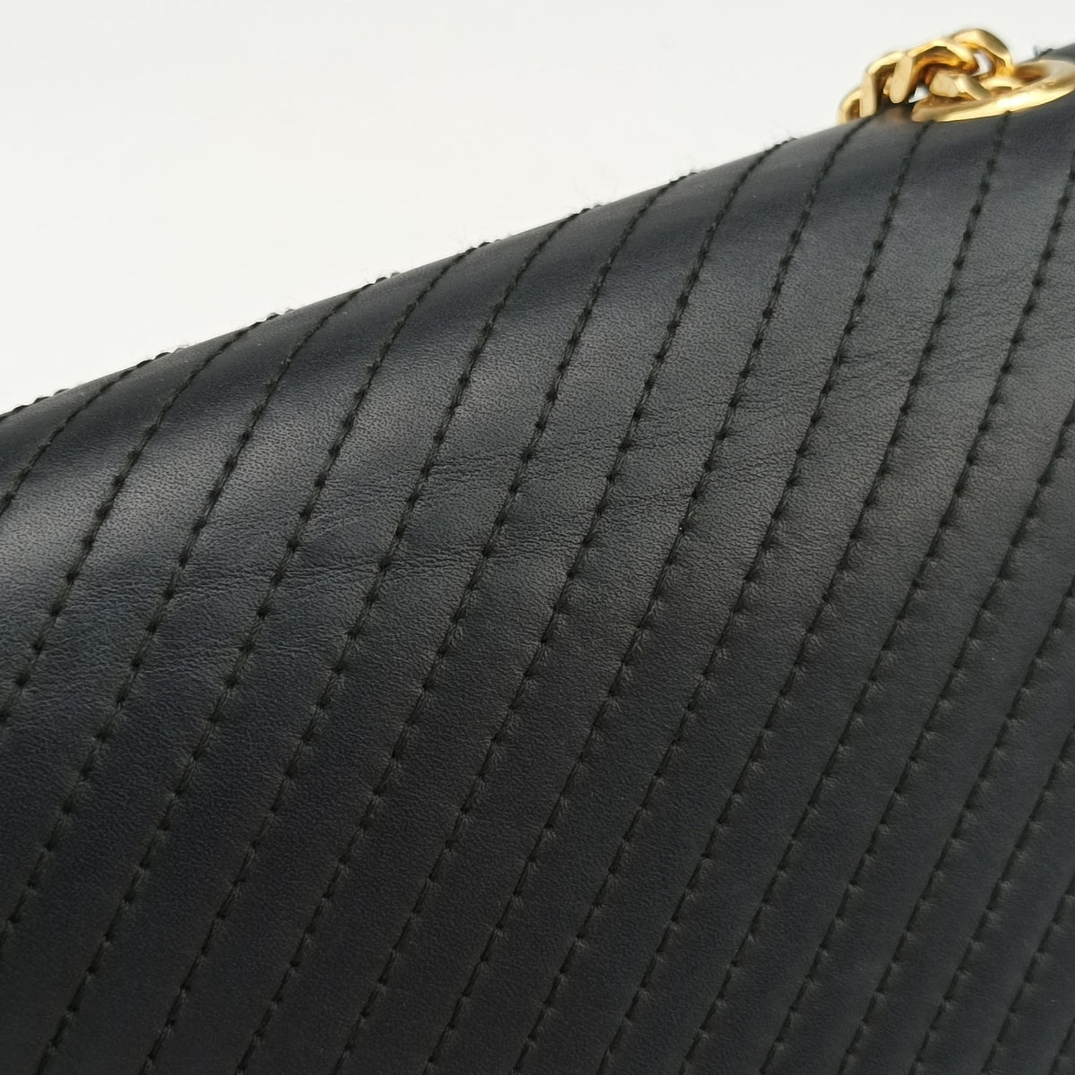 Secondhand Yves Saint Laurent Monogram Kate Black Leather 356096 shoulderbag | stylenewstar
