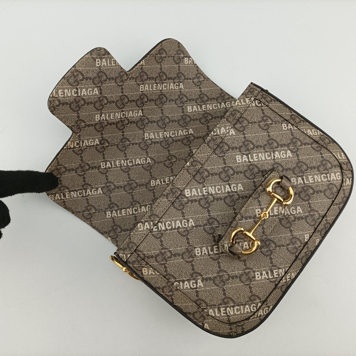 Pre-owned Gucci Horsebit 1955 Beige×Brown PVC coated canvas 658574 shoulderbag | stylenewstar