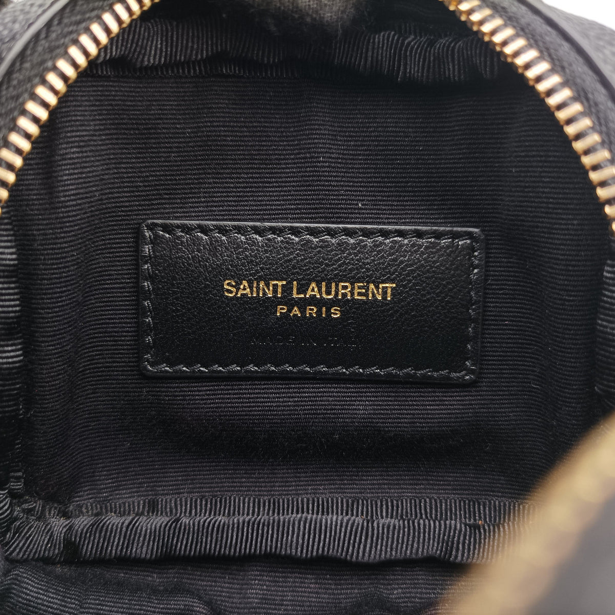 Secondhand Yves Saint Laurent baby lou Black Leather 635088 shoulderbag | stylenewstar