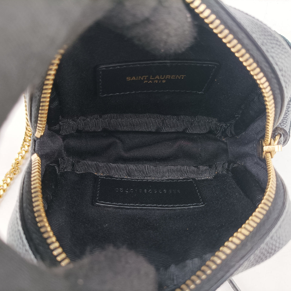 Secondhand Yves Saint Laurent baby lou Black Leather 635088 shoulderbag | stylenewstar