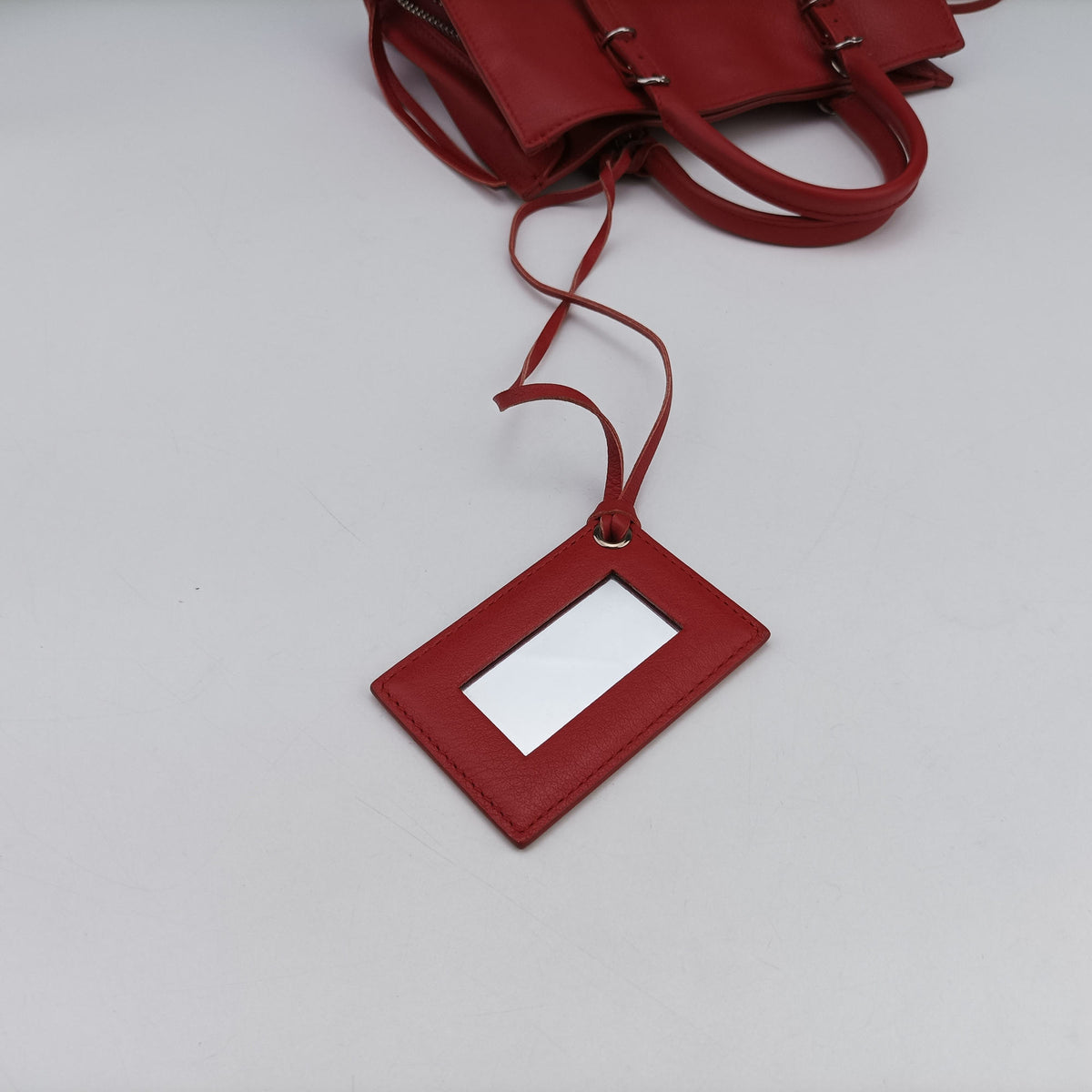 Pre-owned Balenciaga Papier A4 Red Leather 370926 handbag | stylenewstar