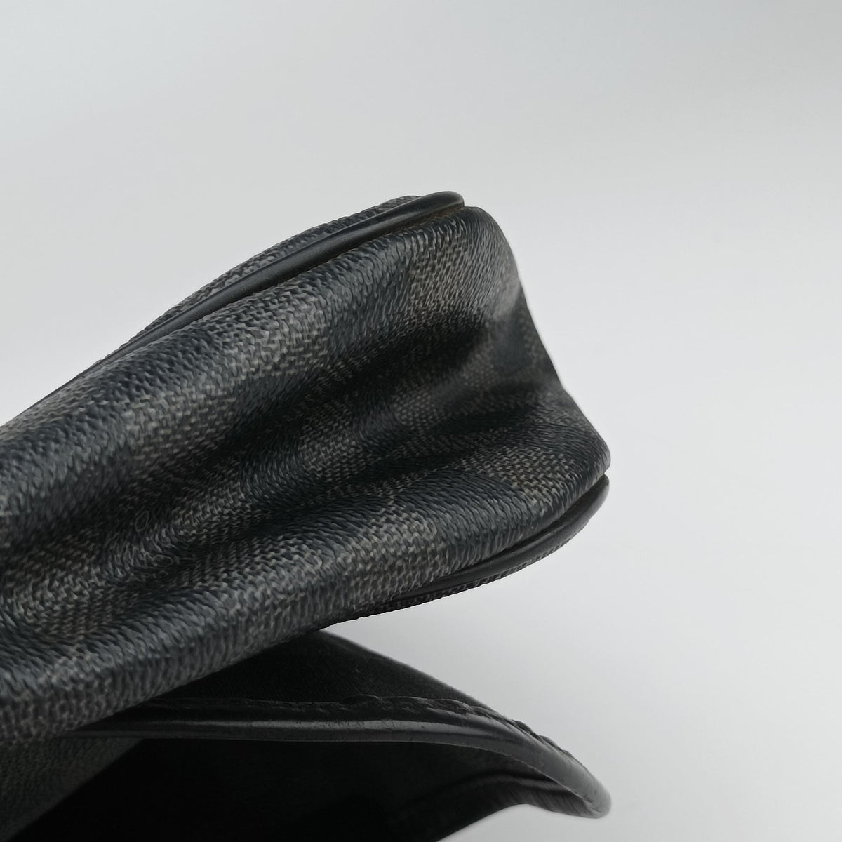 Secondhand Louis Vuitton DANIEL GM Noir Damier Graphite N58033 shoulderbag | stylenewstar