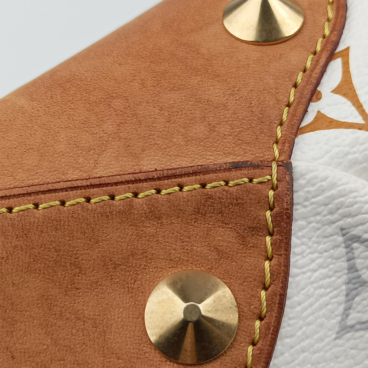 Secondhand Louis Vuitton JUDY MM white Monogram Multicolor M40255 shoulderbag | stylenewstar