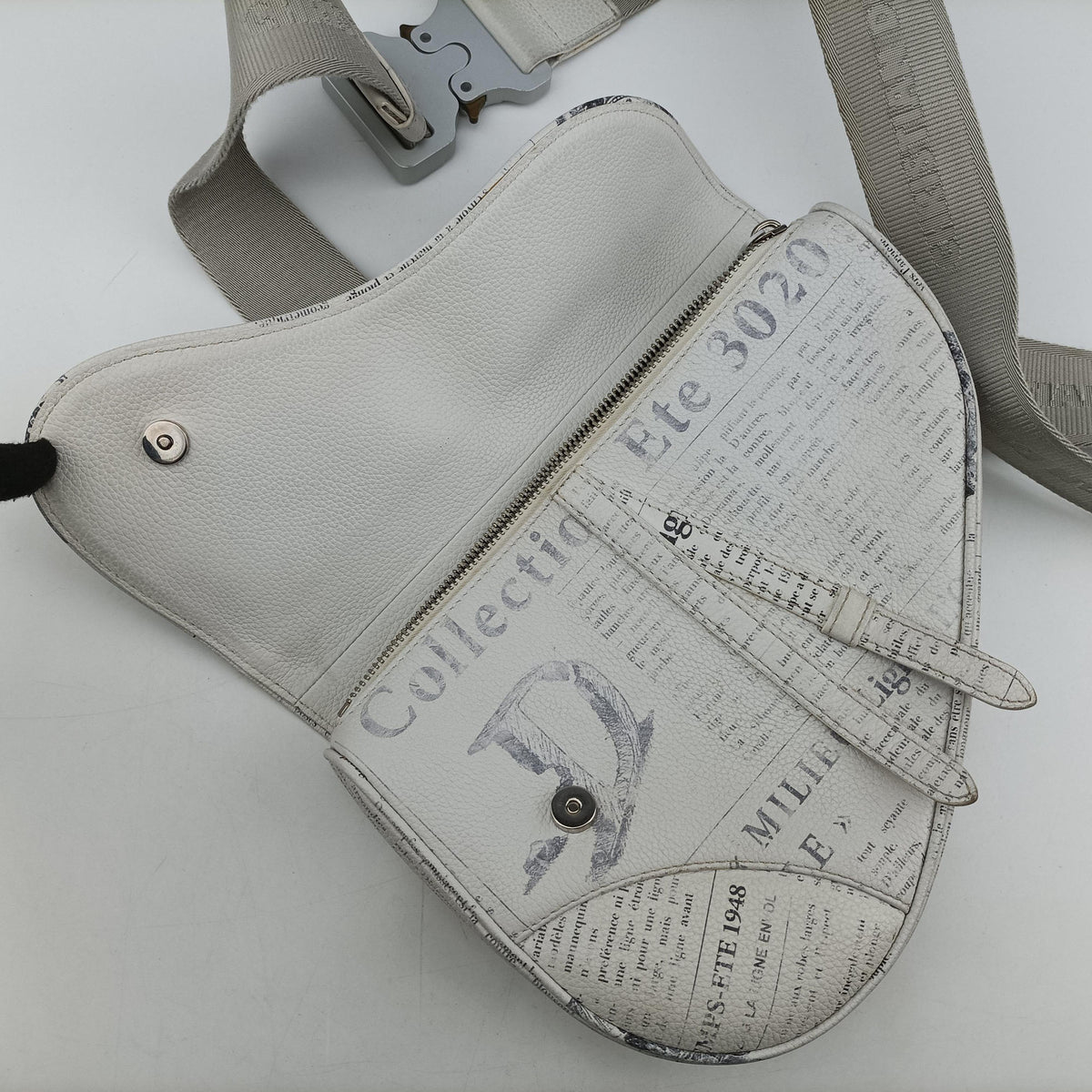 Pre-owned Christian Dior Saddle White Leather  bum bag/waist bag | stylenewstar