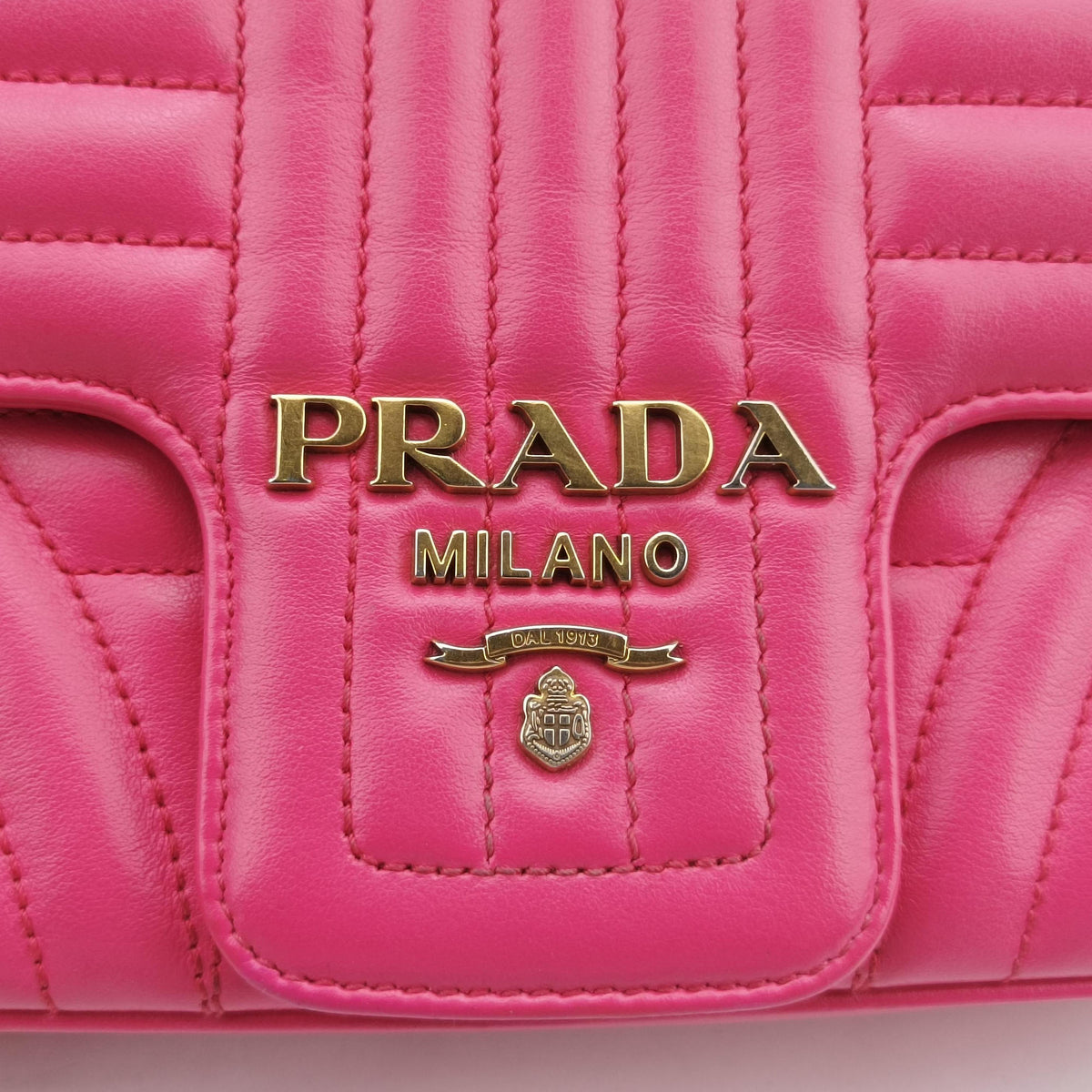 Pre-owned Prada Diagramme Pink Leather 1BD108 shoulderbag | stylenewstar