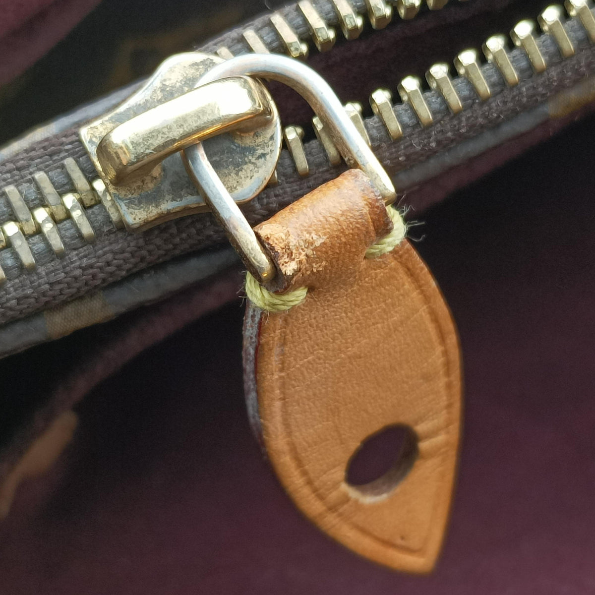 Secondhand Louis Vuitton MONTAIGNE GM Brown Monogram Canvas M41067 shoulderbag | stylenewstar