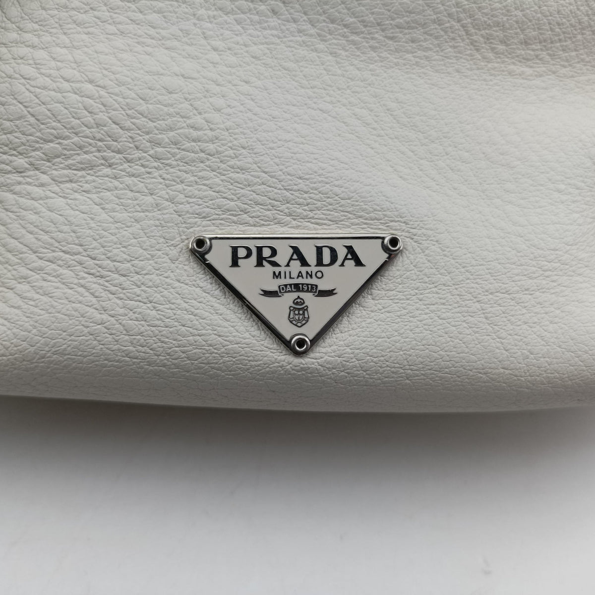 Pre-owned Prada Ring Bag White Leather  handbag | stylenewstar