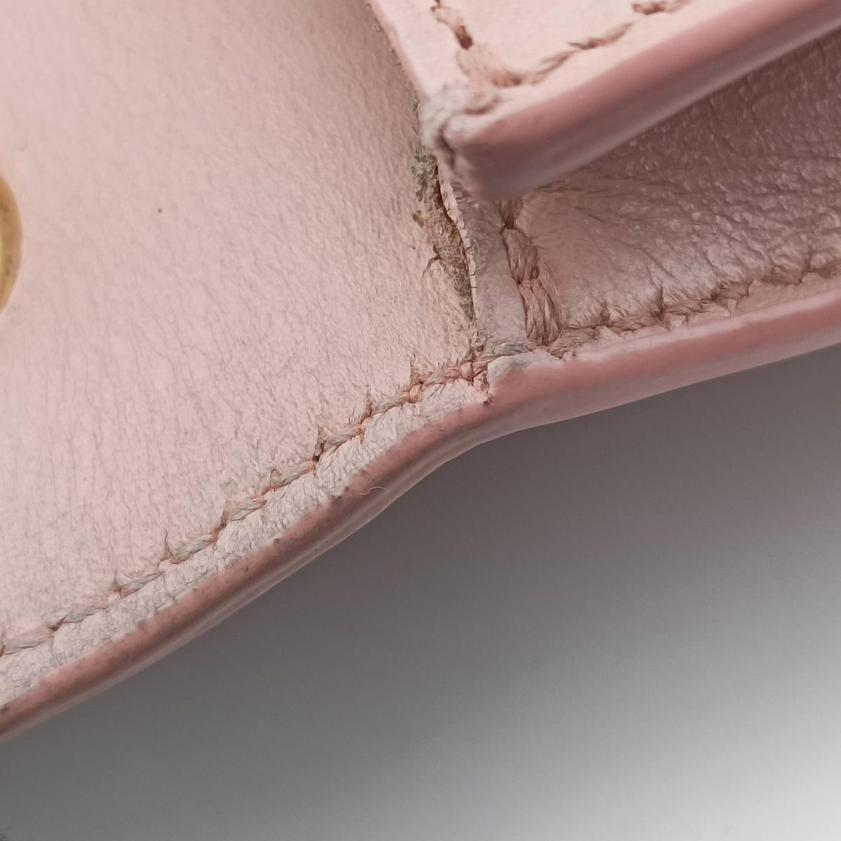 Secondhand Yves Saint Laurent KATE Pink Leather 354119 shoulderbag | stylenewstar