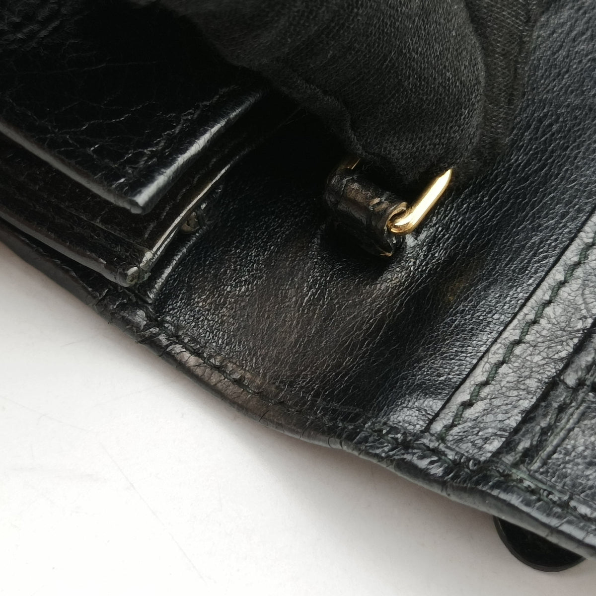 Pre-owned Balenciaga The Giant Black Leather  handbag | stylenewstar