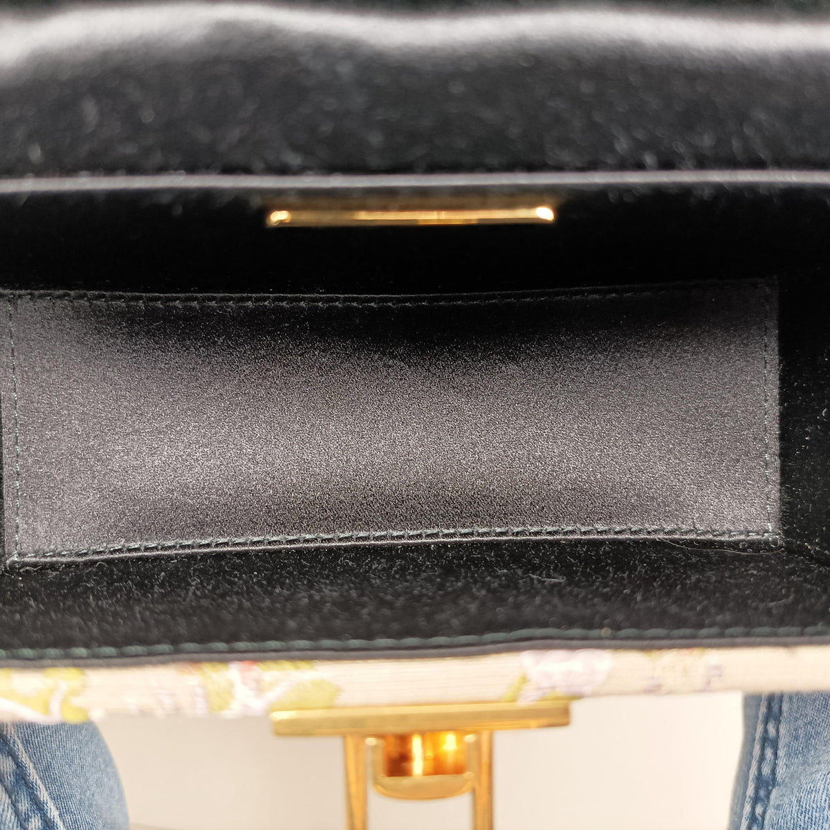 Pre-owned Prada Treasure Trunk Floral Pink x Multi Textile x Leather  shoulderbag | stylenewstar