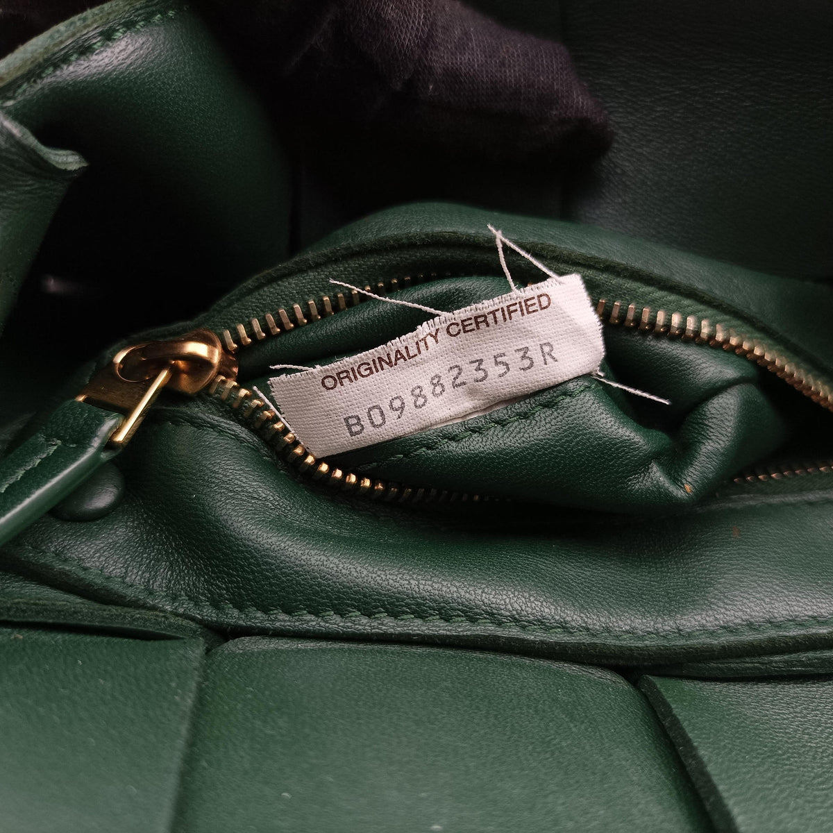 Pre-owned Bottega Veneta Cassette Green lambskin  shoulderbag | stylenewstar