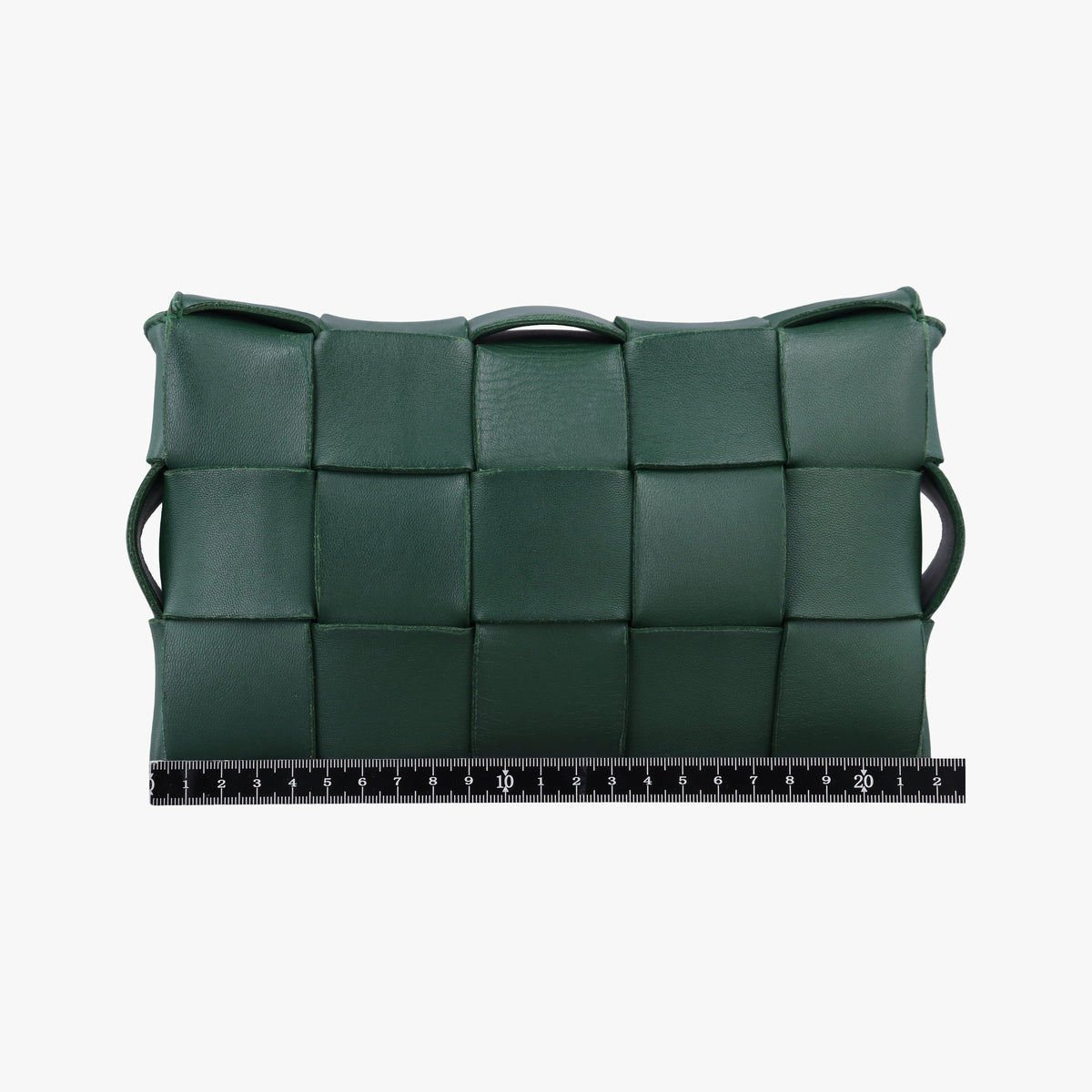 Pre-owned Bottega Veneta Cassette Green lambskin  shoulderbag | stylenewstar