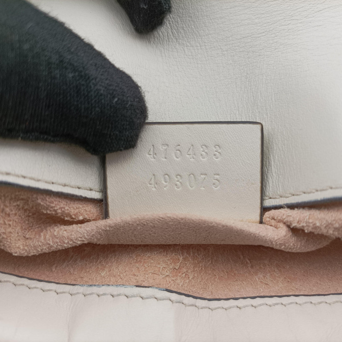 Vintage Gucci GG Marmont White Leather 476438 shoulderbag | stylenewstar