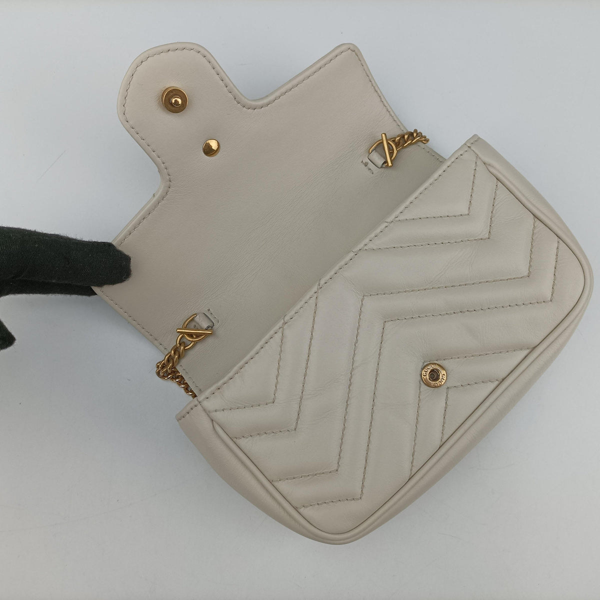 Vintage Gucci GG Marmont White Leather 476438 shoulderbag | stylenewstar