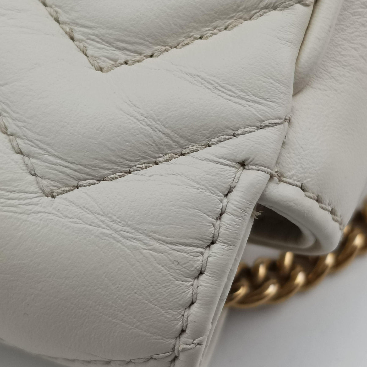 Vintage Gucci GG Marmont White Leather 476438 shoulderbag | stylenewstar