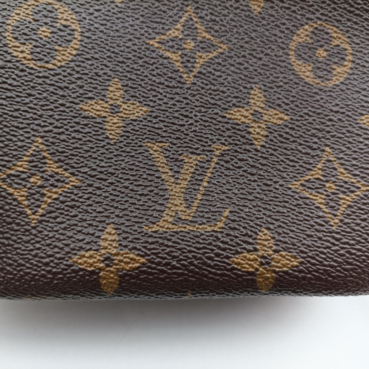 Secondhand Louis Vuitton Nano Noe Brown Monogram Canvas M41346 shoulderbag | stylenewstar