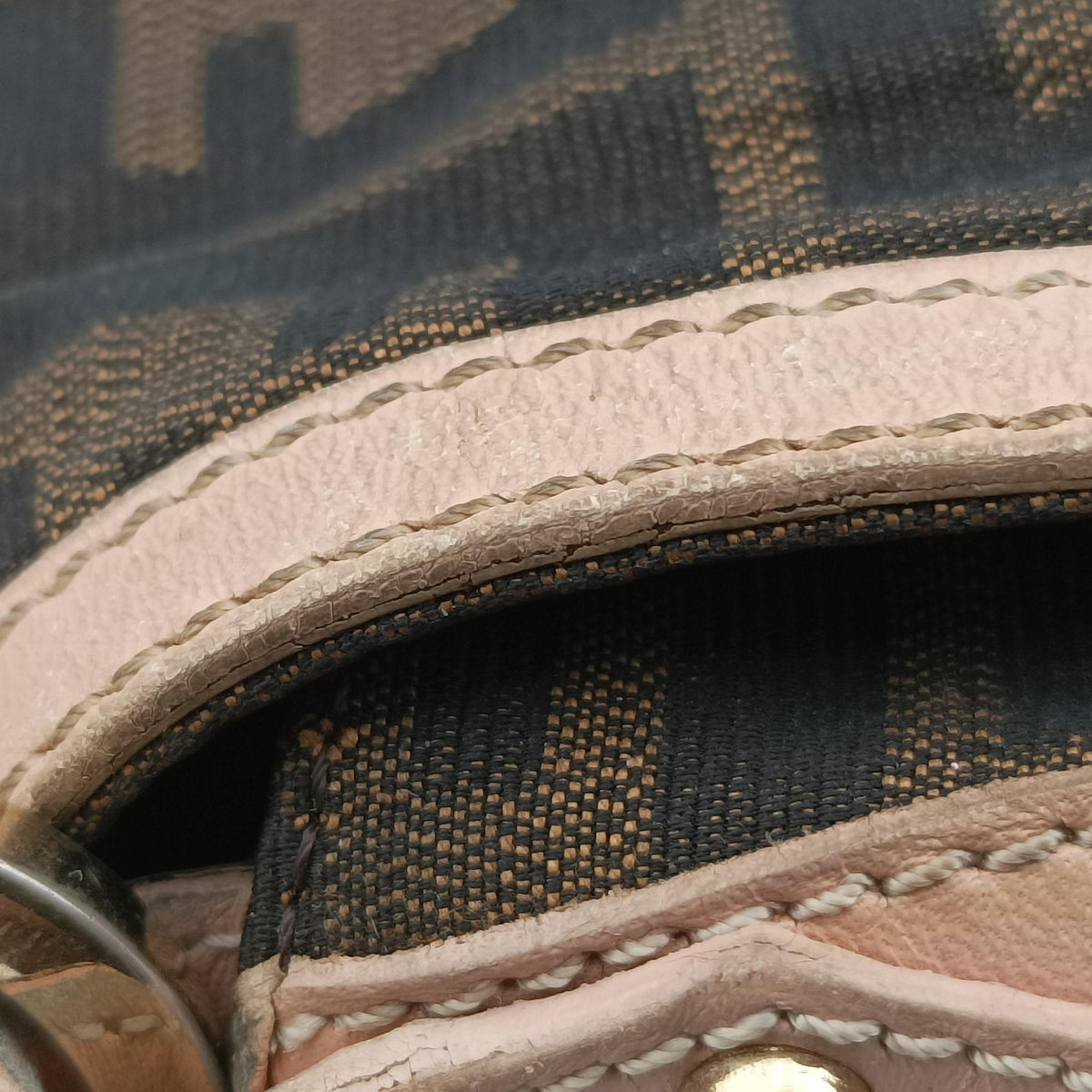 Pre-owned Fendi Tobacco Zucca Chef Brown×pink Canvas×Leather 8BR445 shoulderbag | stylenewstar