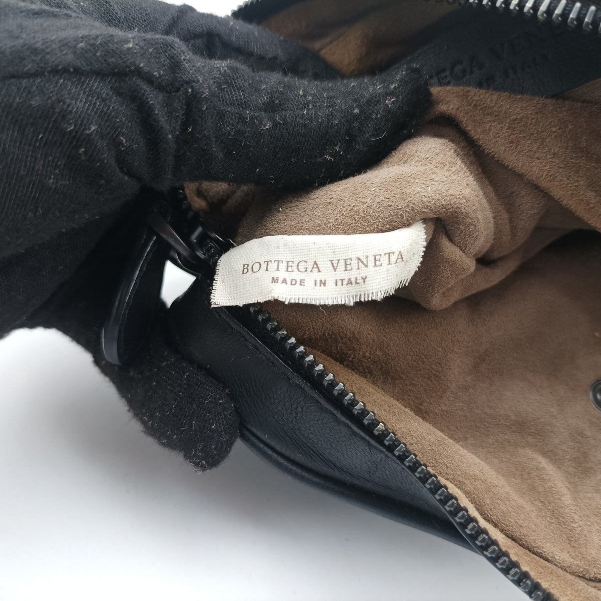 Pre-owned Bottega Veneta Intrecciato Black lambskin  bum bag/waist bag | stylenewstar