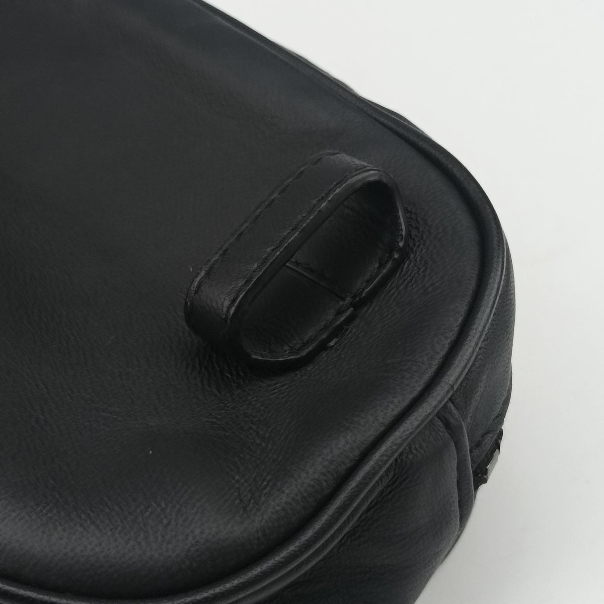 Pre-owned Bottega Veneta Intrecciato Black lambskin  bum bag/waist bag | stylenewstar