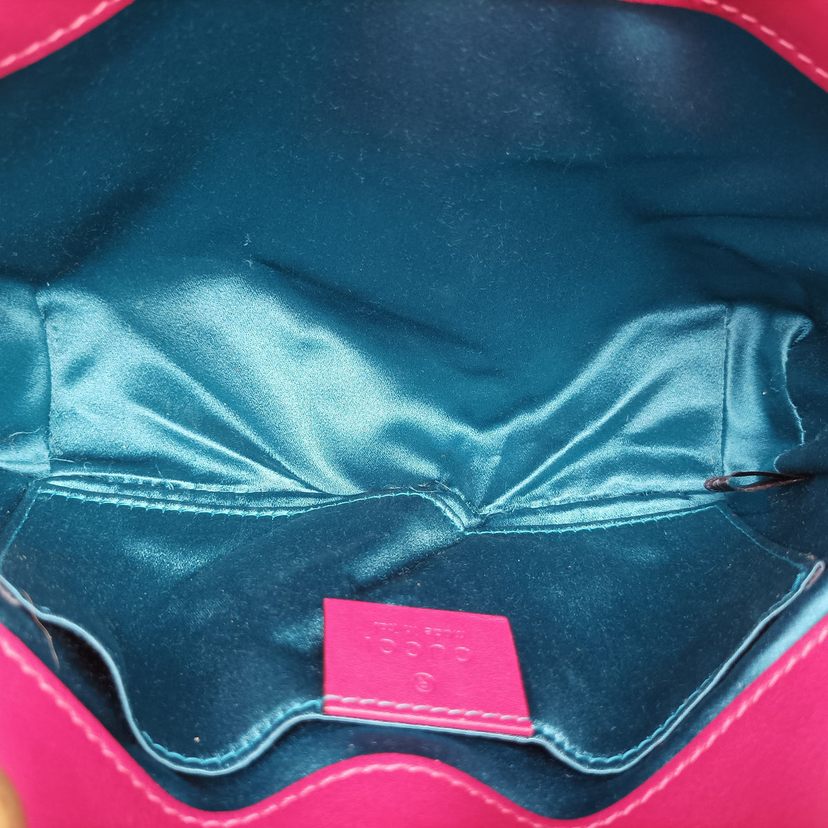 Vintage Gucci GG Marmont Pink velour 446744 shoulderbag | stylenewstar