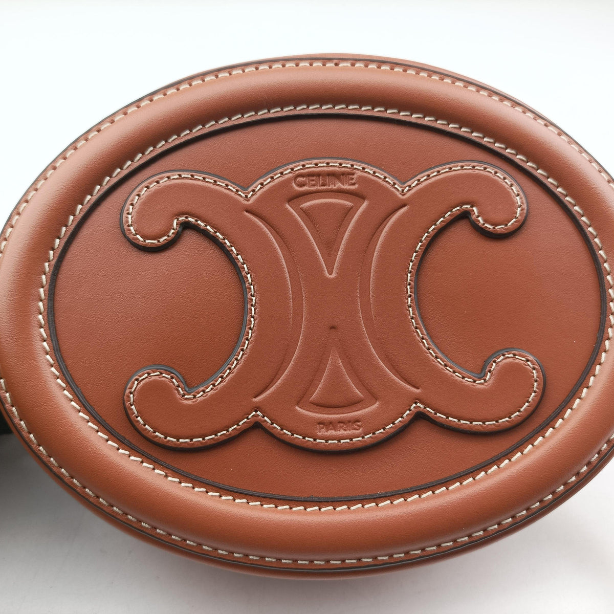 Pre-owned Celine Oval Purse Cuir Triomphe Brown Leather  shoulderbag | stylenewstar