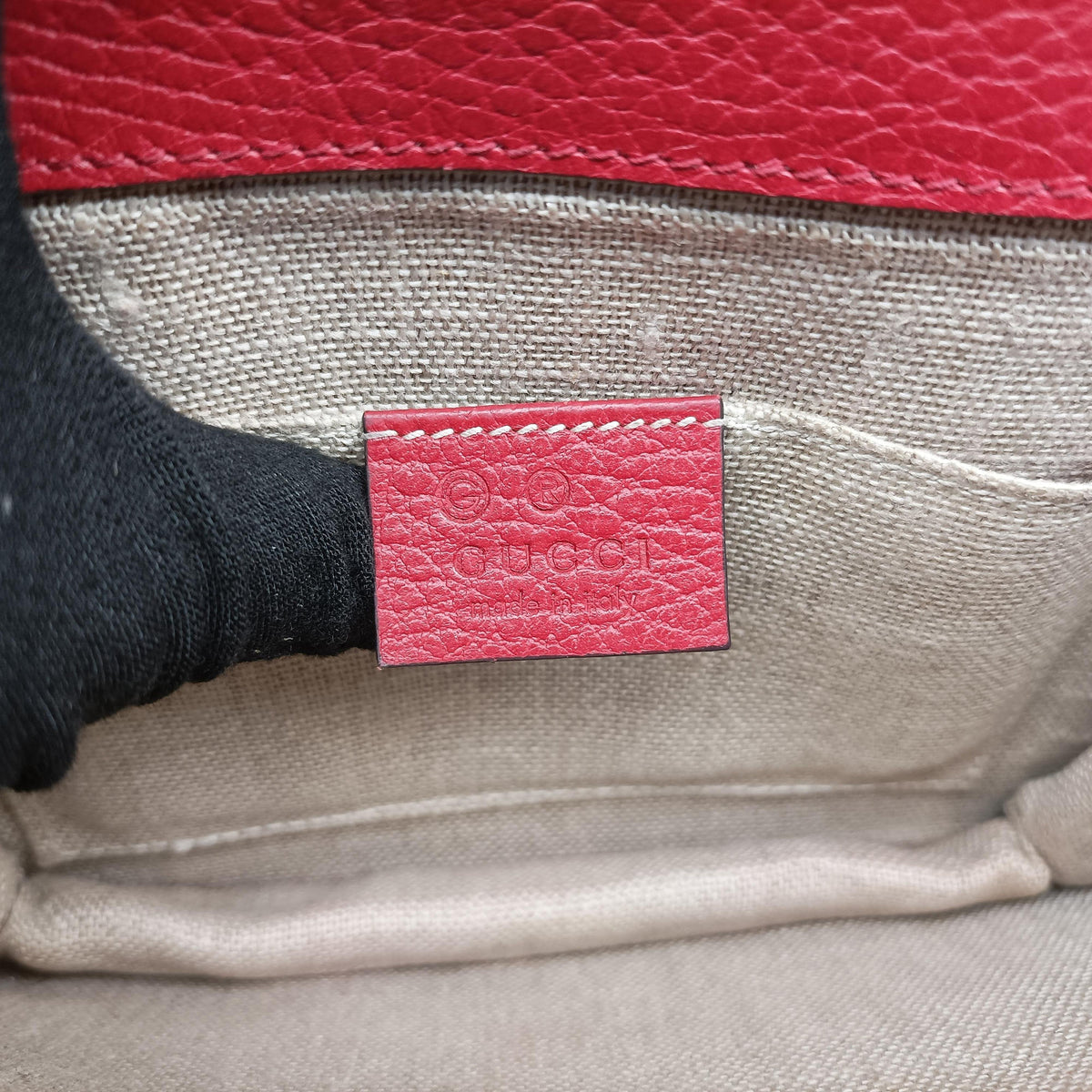 Pre-owned Gucci Interlocking G Red Leather 510304 shoulderbag | stylenewstar