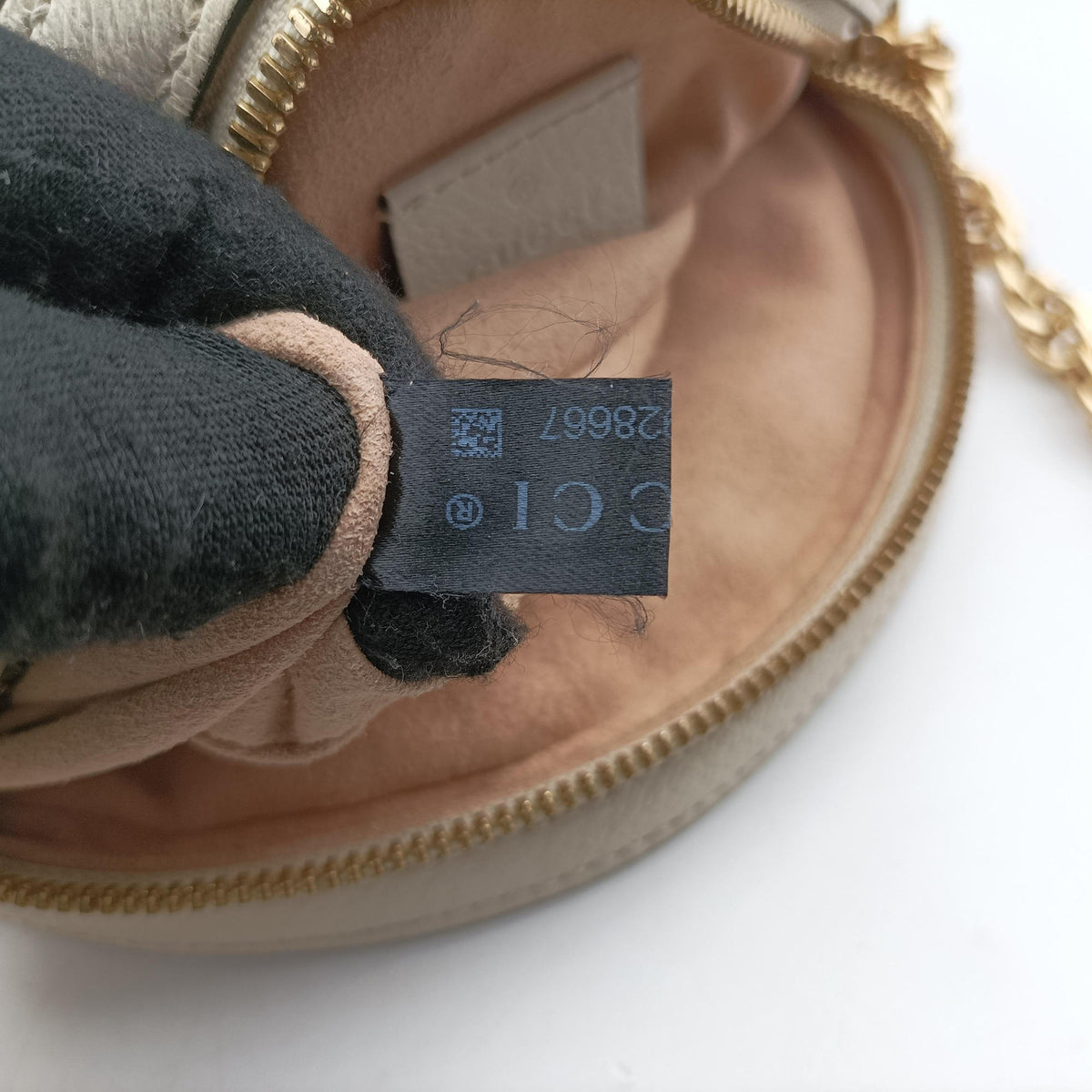 Secondhand Gucci Ophidia White Leather 550618 crossbodybag | stylenewstar