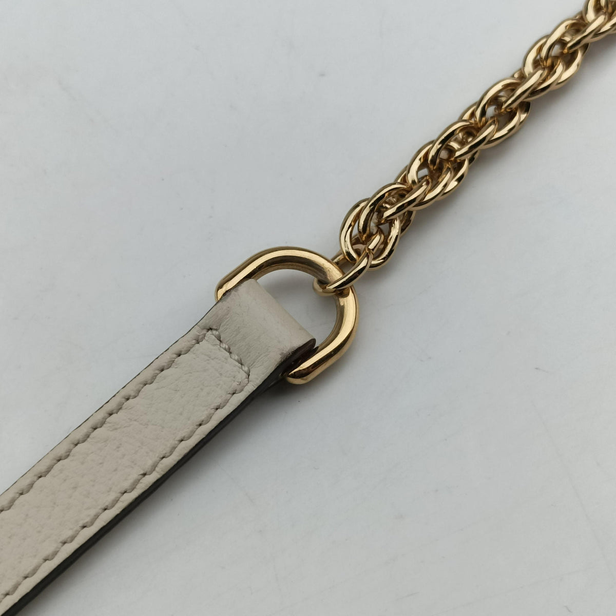 Secondhand Gucci Ophidia White Leather 550618 crossbodybag | stylenewstar