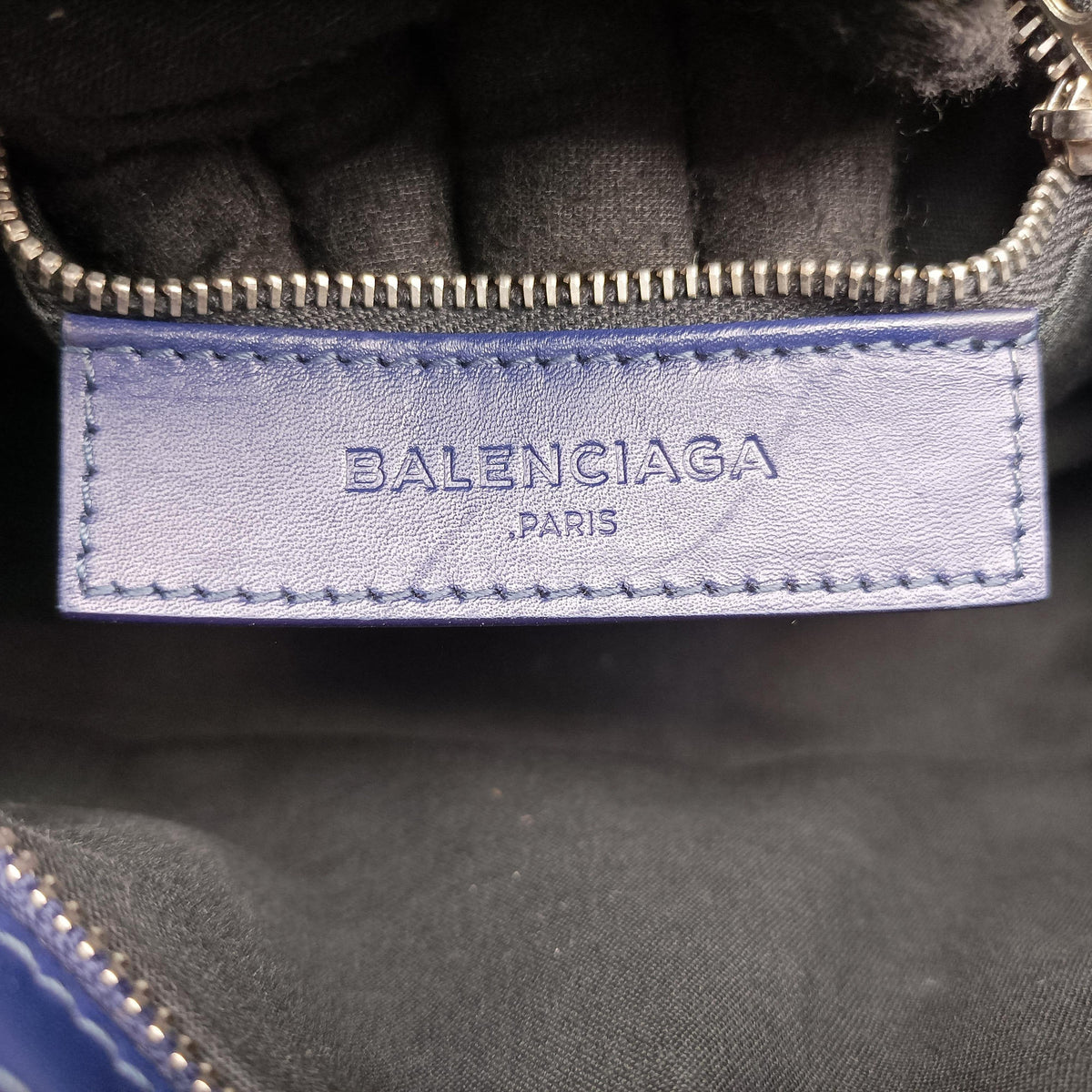 Secondhand Balenciaga Classic City Mini Blue Leather  shoulderbag | stylenewstar