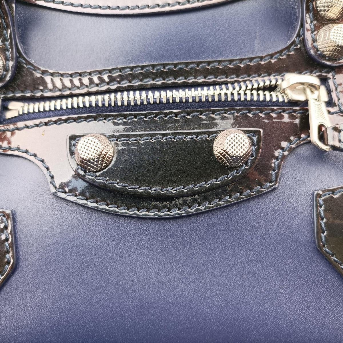 Secondhand Balenciaga Classic City Mini Blue Leather  shoulderbag | stylenewstar