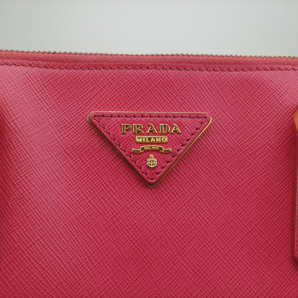 Pre-owned Prada Galleria Pink SAFFIANO Leather BN1874 handbag | stylenewstar
