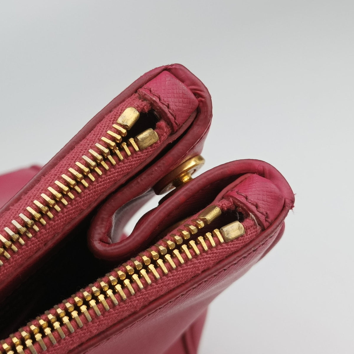 Secondhand Prada Galleria Pink SAFFIANO Leather BN1874 handbag | stylenewstar