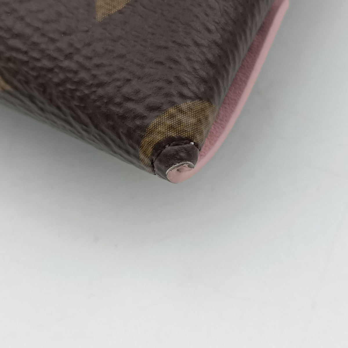 Vintage Louis Vuitton Pochette Kirigami Brown Monogram Canvas M62034 clutchbag | stylenewstar