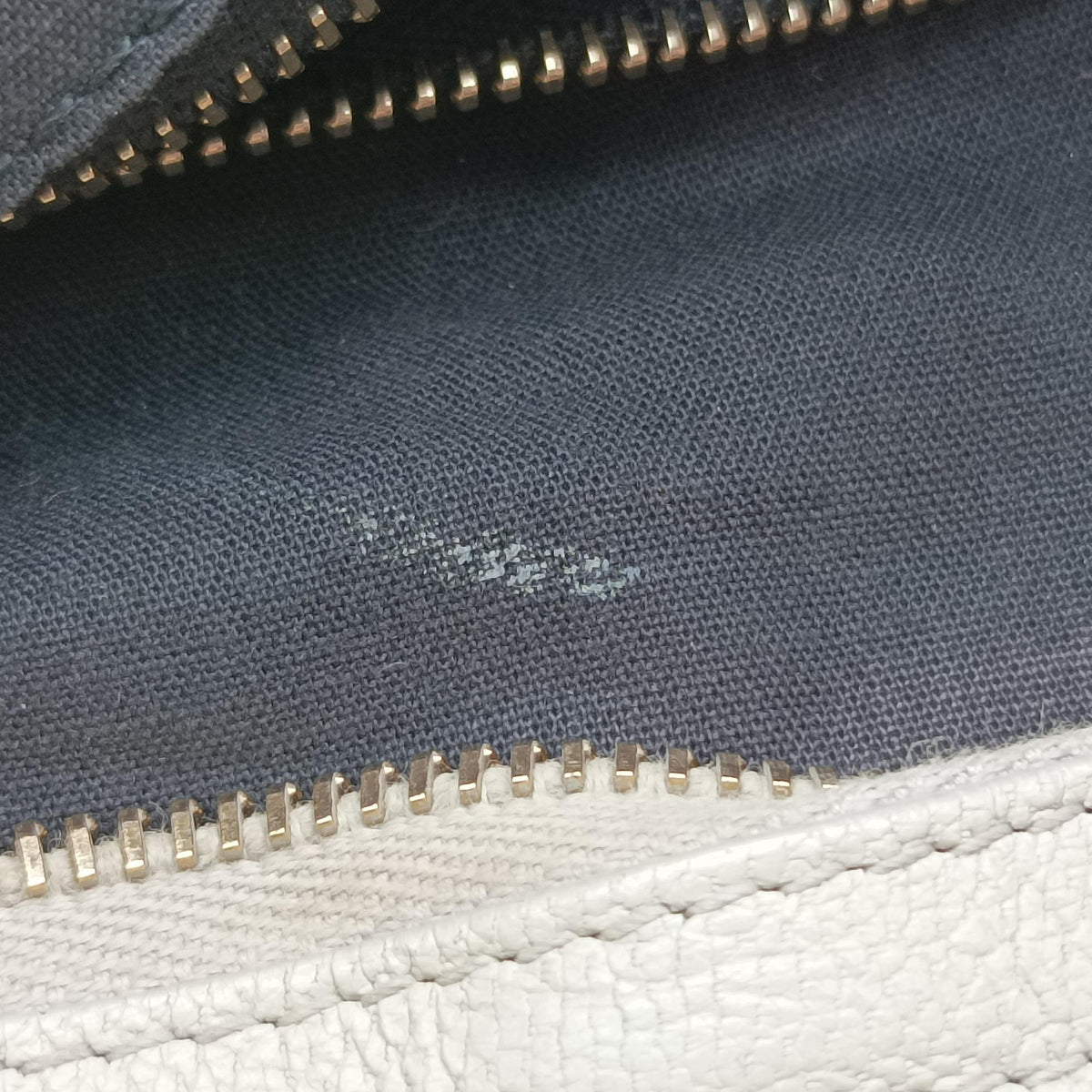 Secondhand Balenciaga Classic City Grey lambskin  shoulderbag | stylenewstar