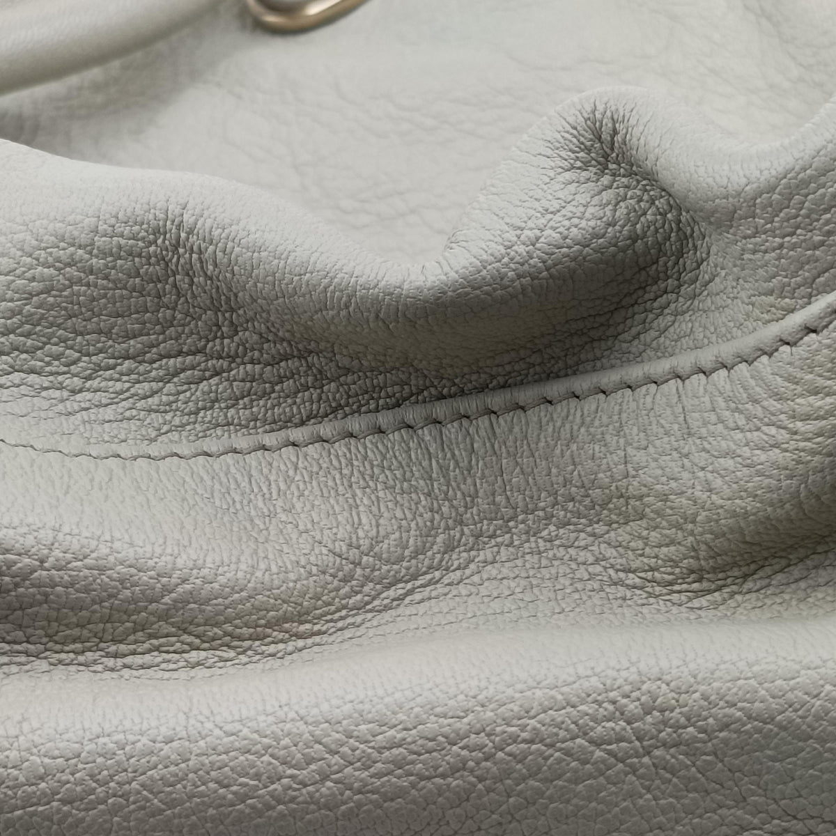 Secondhand Balenciaga Classic City Grey lambskin  shoulderbag | stylenewstar