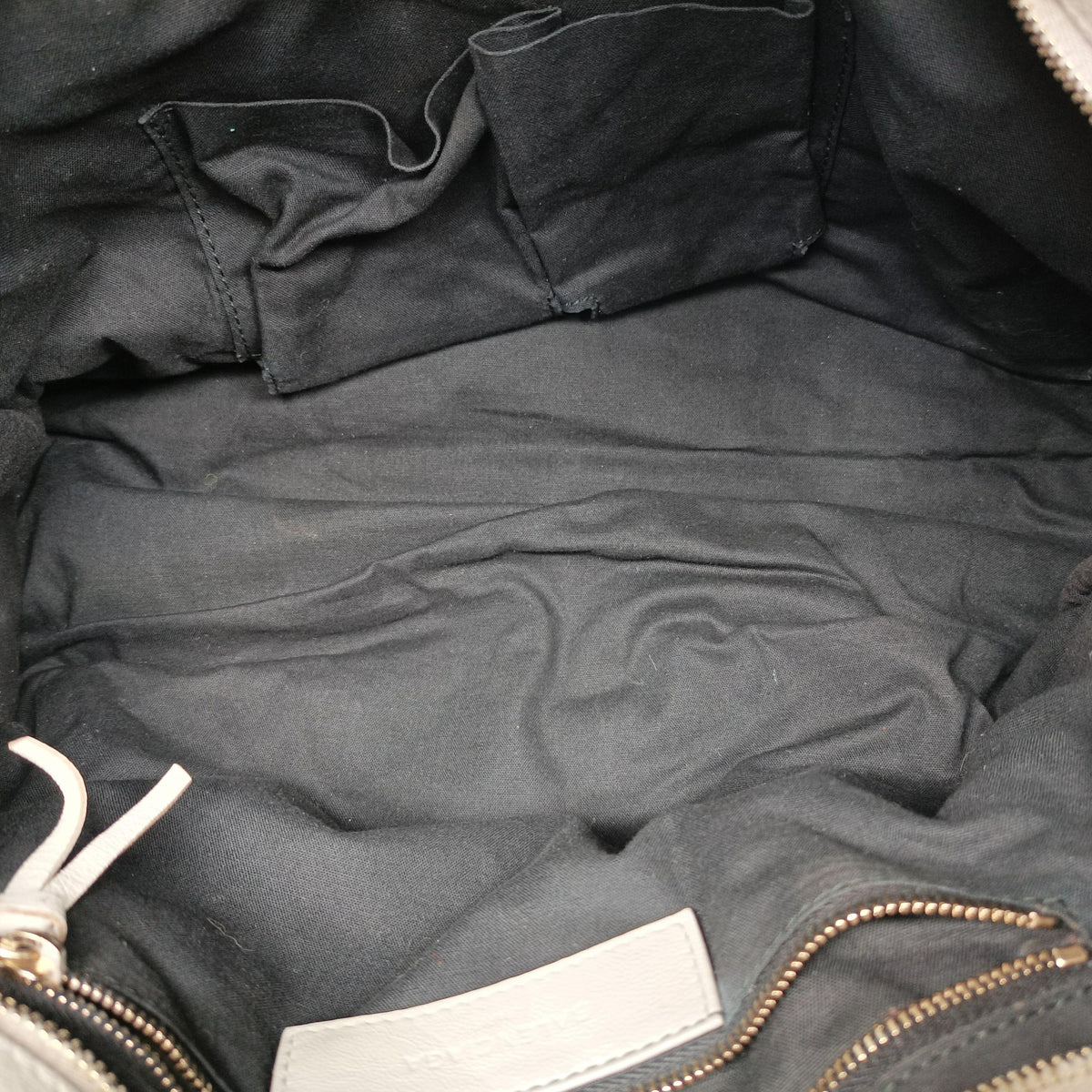 Secondhand Balenciaga Classic City Grey lambskin  shoulderbag | stylenewstar