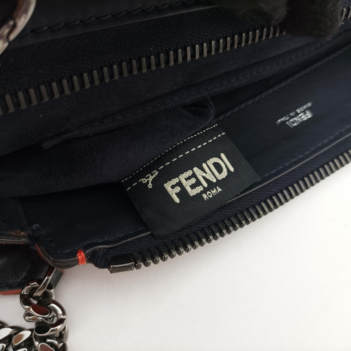 Secondhand Fendi Dotcom Click Small Red × Black Suede × Leather 8BN299 shoulderbag | stylenewstar