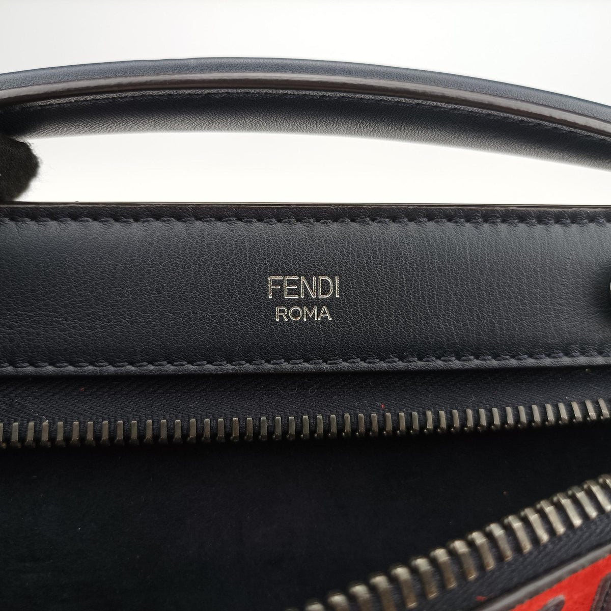 Secondhand Fendi Dotcom Click Small Red × Black Suede × Leather 8BN299 shoulderbag | stylenewstar