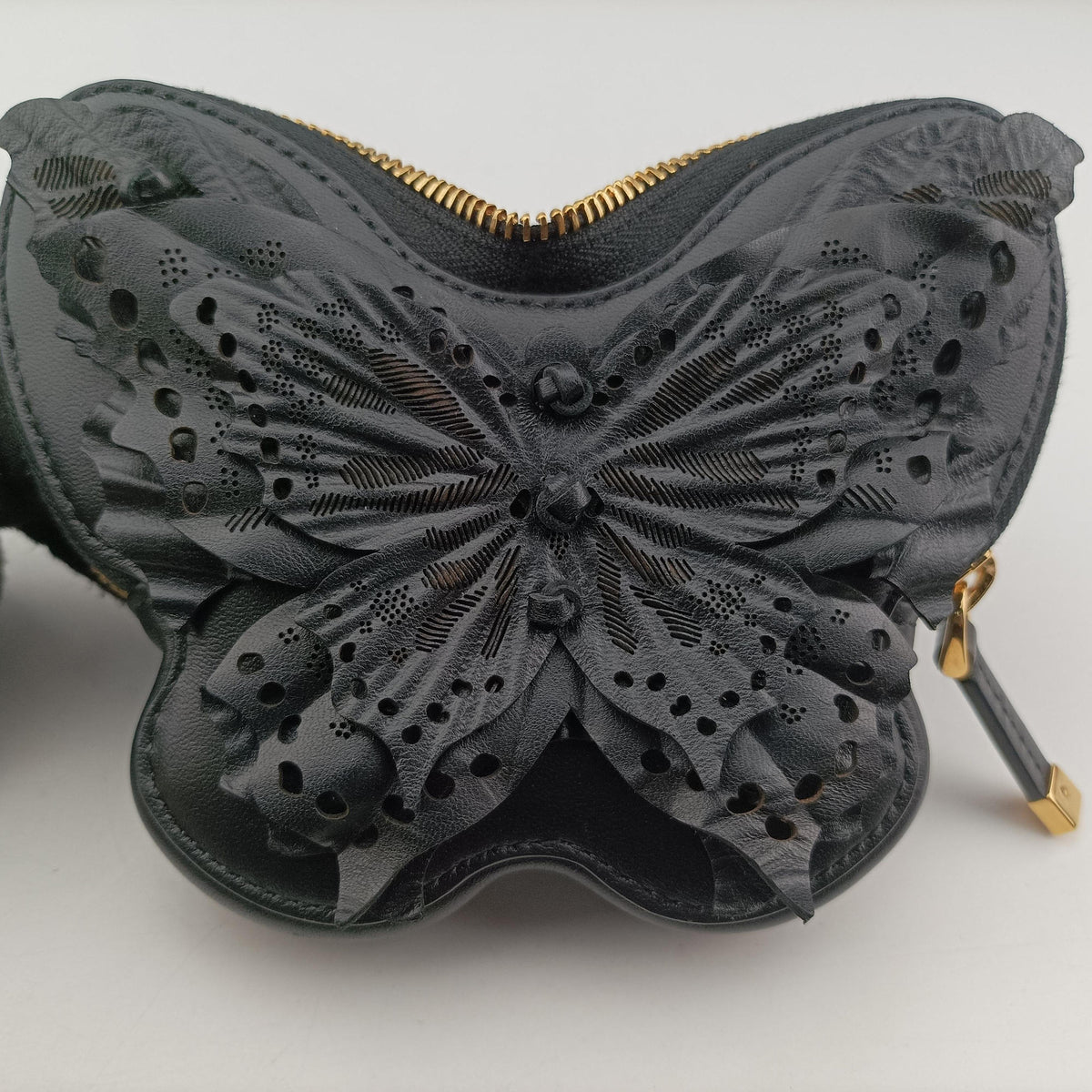 Secondhand Christian Dior 30 Montaigne Removable Black Lambskin  shoulderbag | stylenewstar