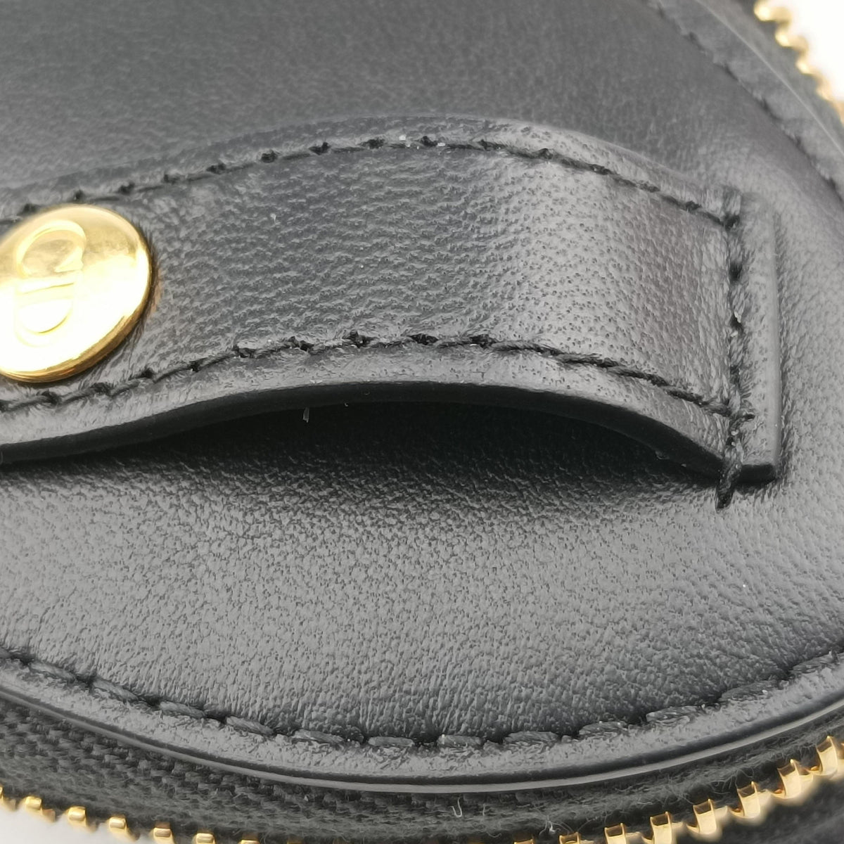 Secondhand Christian Dior 30 Montaigne Removable Black Lambskin  shoulderbag | stylenewstar