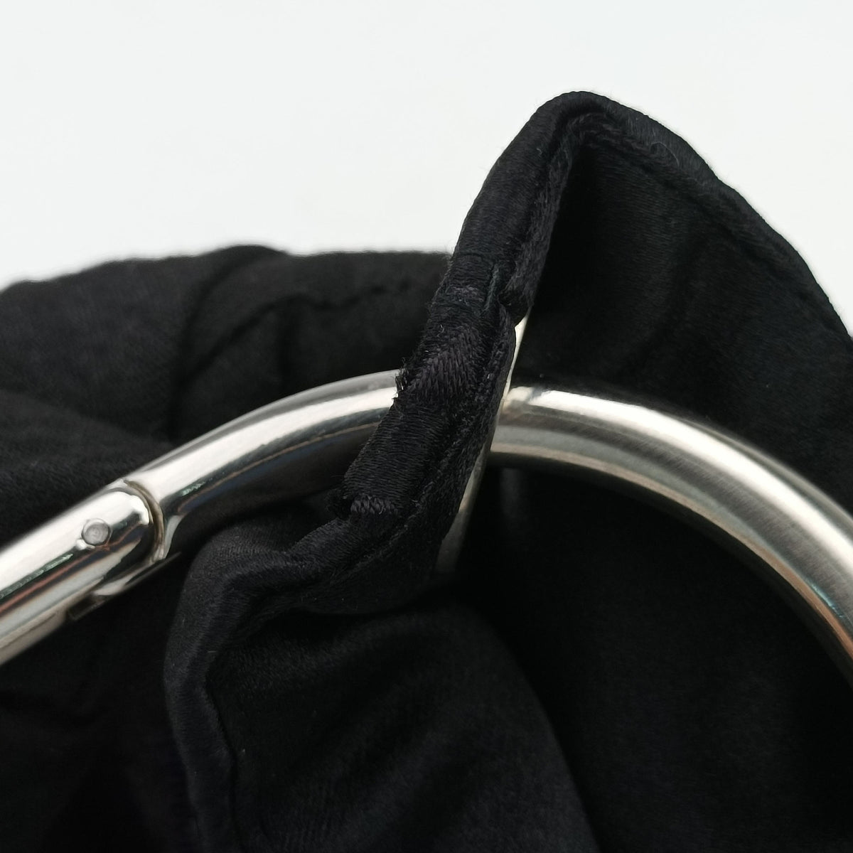 Pre-owned Prada Ring Bag Black silk  handbag | stylenewstar