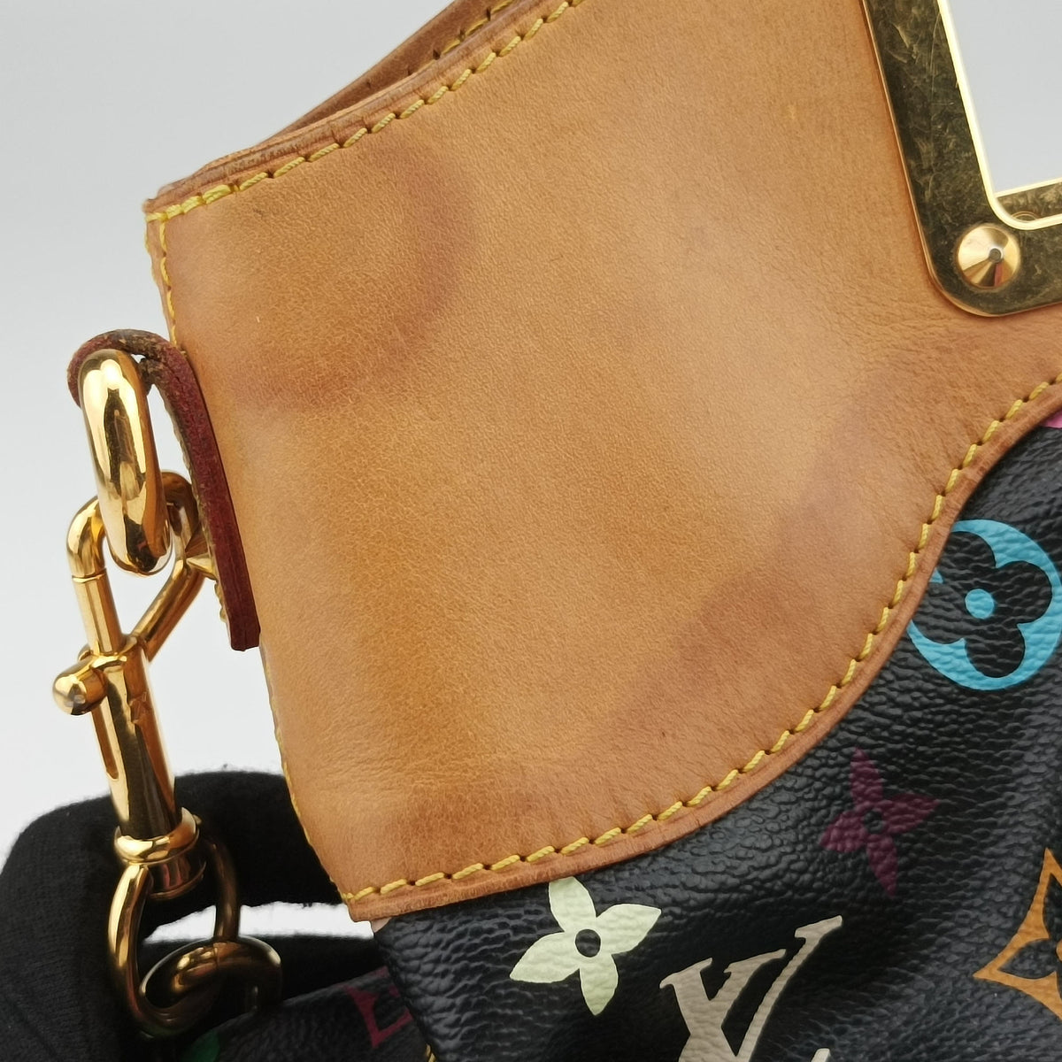 Pre-owned Louis Vuitton Judy MM Noir Monogram Multicolore M40256 shoulderbag | stylenewstar