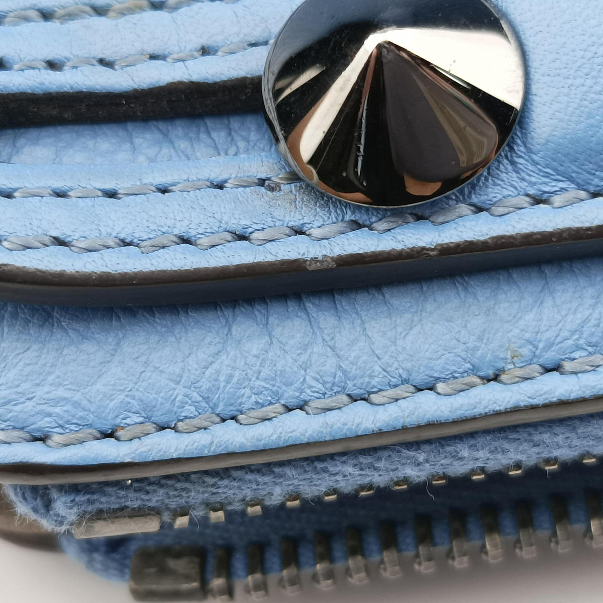 Pre-owned Fendi By the Way Blue Leather 8BL133 shoulderbag | stylenewstar