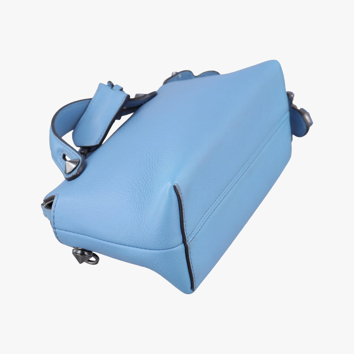Pre-owned Fendi By the Way Blue Leather 8BL133 shoulderbag | stylenewstar