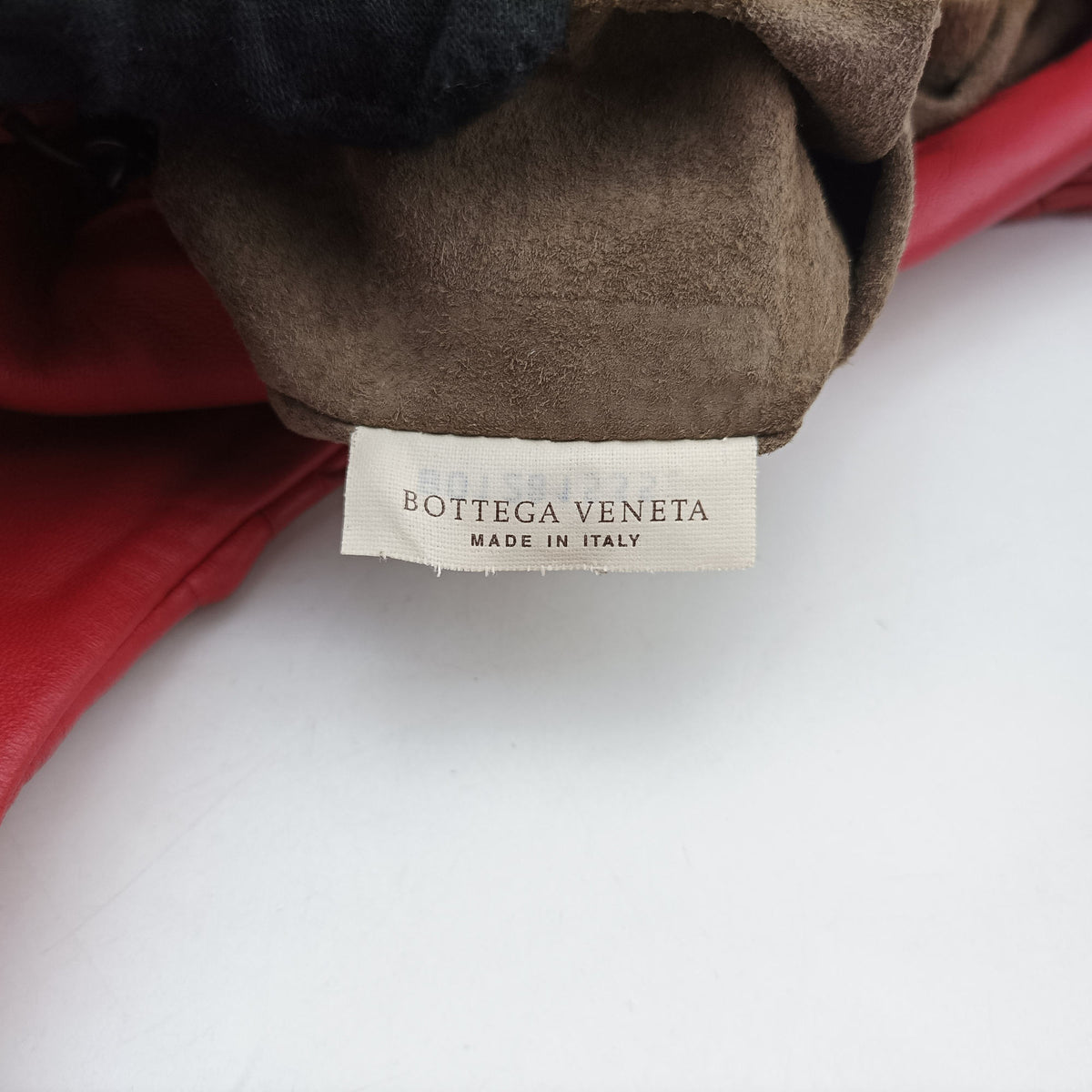 Pre-owned Bottega Veneta Campana Red Lambskin  shoulderbag | stylenewstar